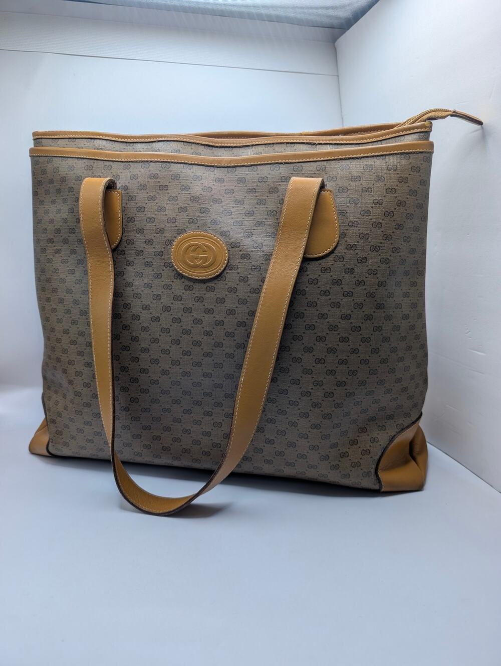 Authentic Vintage Gucci GG Monogram Canvas Large Shoulder Tote
